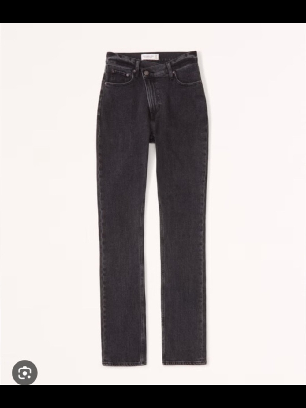 Abercrombie & Fitch- The 90s Slim Straight Ultra High Rise